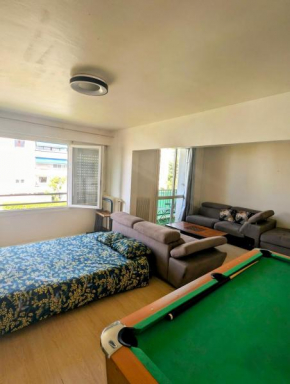 Double Séjour privé dans appartement partagé, pour 4 personnes